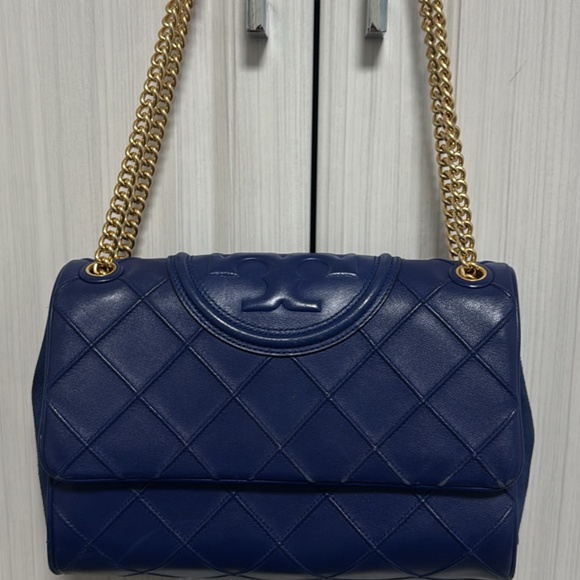 Tory Burch Fleming Soft convertible shoulder bag in Electric Blue Napa Leather - Picture 1 of 4